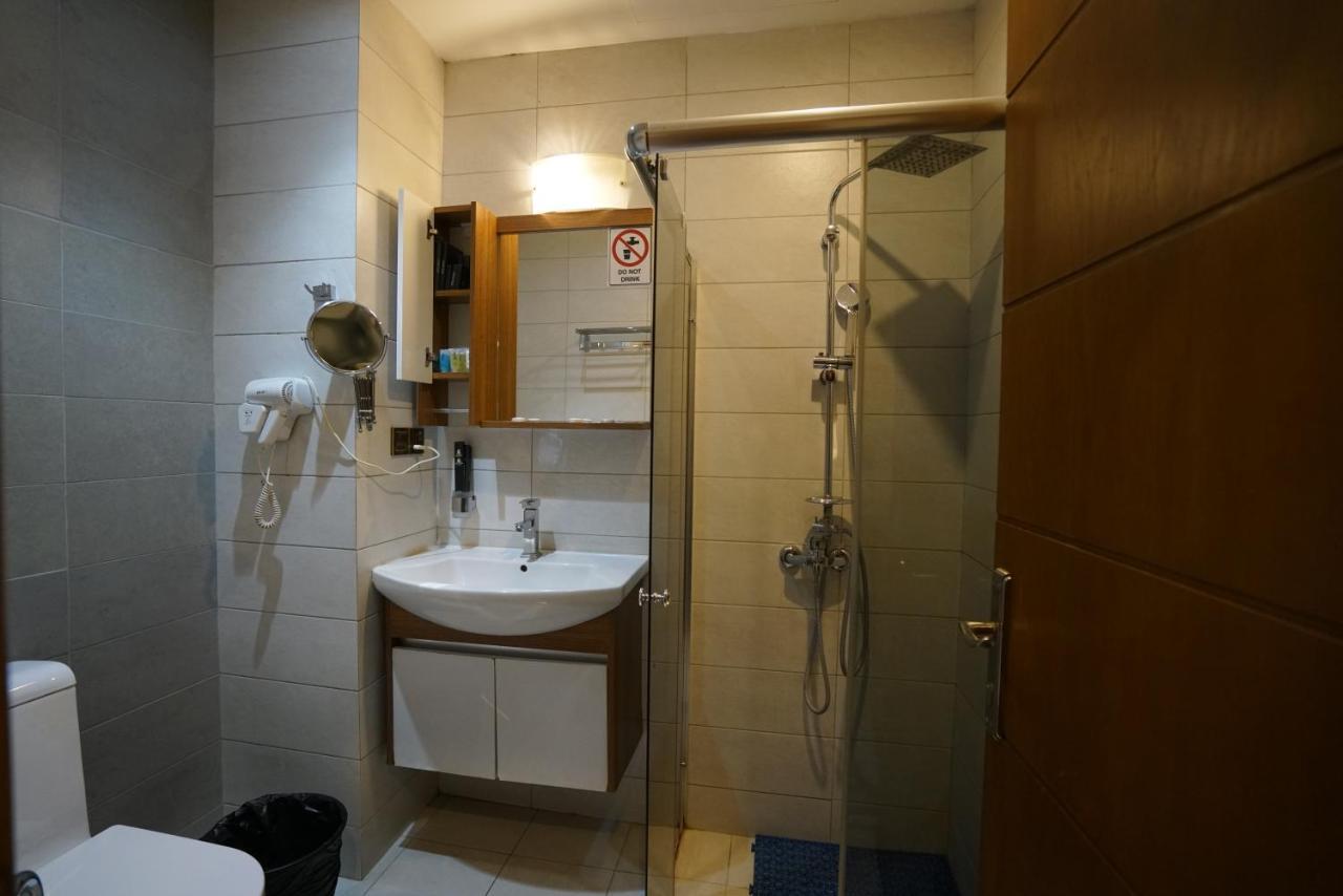 Gratus Hotel アルビール エクステリア 写真
